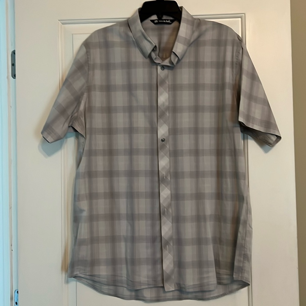 Travis Mathew short sleeve button up